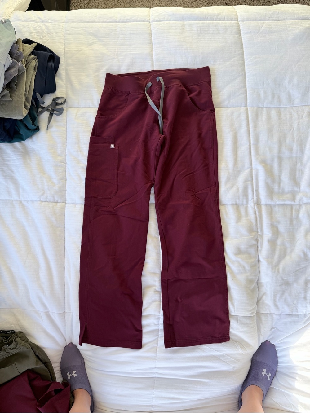 Figs Women's Scrub Set - Picture 5 of 7